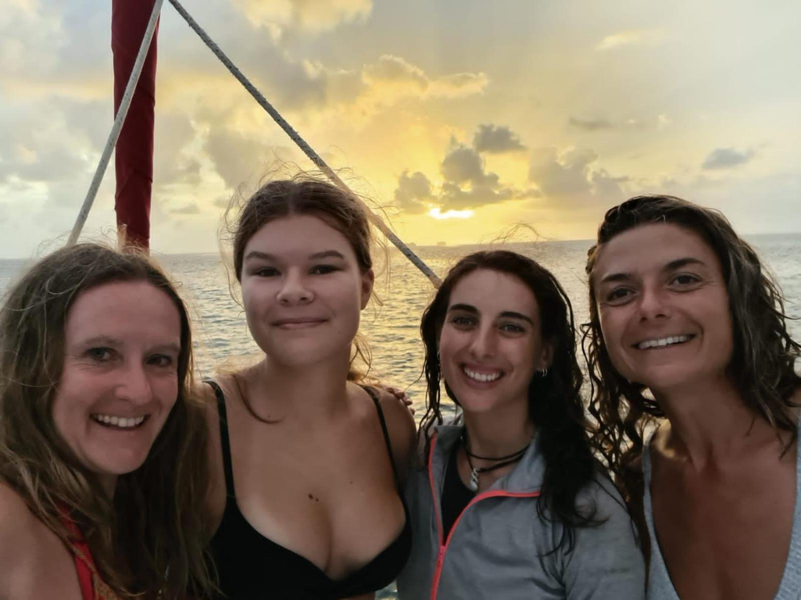Sanblasonsailboats El Porvenir Стая снимка